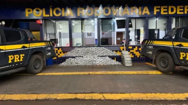 Rodovia de Mato Grosso vira rota do tráfico: PRF intercepta caminhão com quase 300 kg de skunk em Rondonópolis