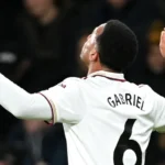 Arsenal confirma força na liderança ao virar sobre o Bournemouth em rodada-chave da Premier League