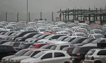 Fenabrave projeta crescimento de 3% nas vendas de automóveis em 2026