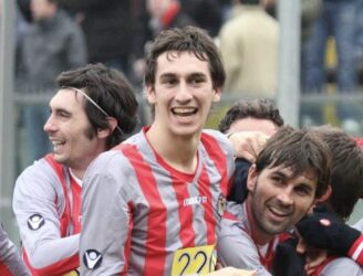 Cremonese x Hellas Verona: onde assistir, palpites e tudo sobre o duelo do Italiano. Imagem: Divulgação Cremonese