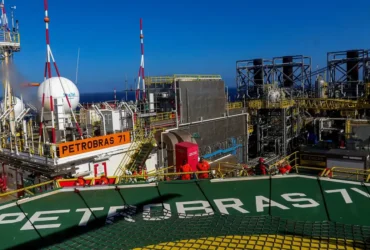 Produção de petróleo e gás chega a 4,921 milhões de barris em novembro