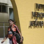 Copacabana: IML identifica e libera corpo de adolescente de 14 anos