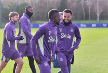 Everton x Leeds United ao vivo: horário, escalações e onde assistir pela Premier League 2025/26. Imagem: Divulgação Everton