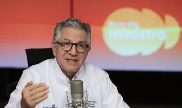 Guerra não justifica bombardeio, afirma ministro da Saúde