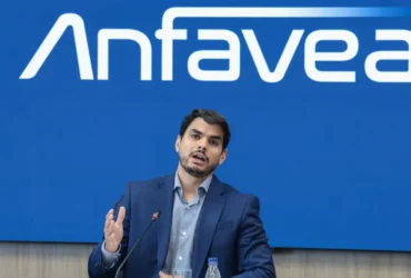 Anfavea projeta crescimento de 3,7% na produção de veículos em 2026