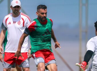 Internacional x Novo Hamburgo ao vivo: Colorado inicia defesa do título no Gauchão 2026. Imagem: Ricardo Duarte/SCI