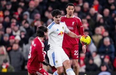 Leeds x Manchester United: onde assistir ao vivo, escalações e tudo sobre o clássico da Premier League. Imagem: Divulgação Leeds
