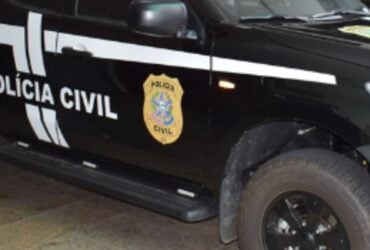 Bebê de um mês morre dentro de casa e polícia investiga