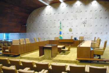 STF invalida regra de aposentadoria para empregados em Mato Grosso