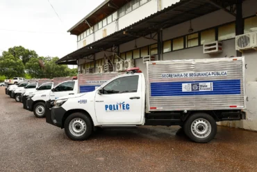 Foto de veículos da Politec de Mato Grosso