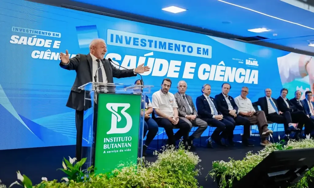 Governo anuncia investimento de R$ 1,4 bilhão no Butantan