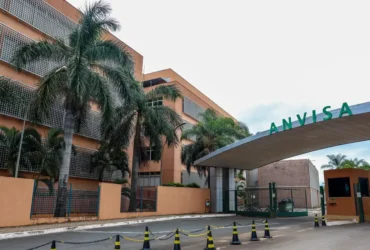 Anvisa proíbe venda de leite condensado e suplementos irregulares