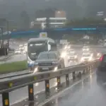 Alerta vermelho para alagamentos e deslizamentos atinge capital de Santa Catarina