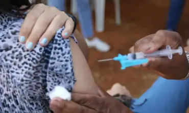 Vacinação contra HPV alcança 95,81% entre adolescentes em São Paulo