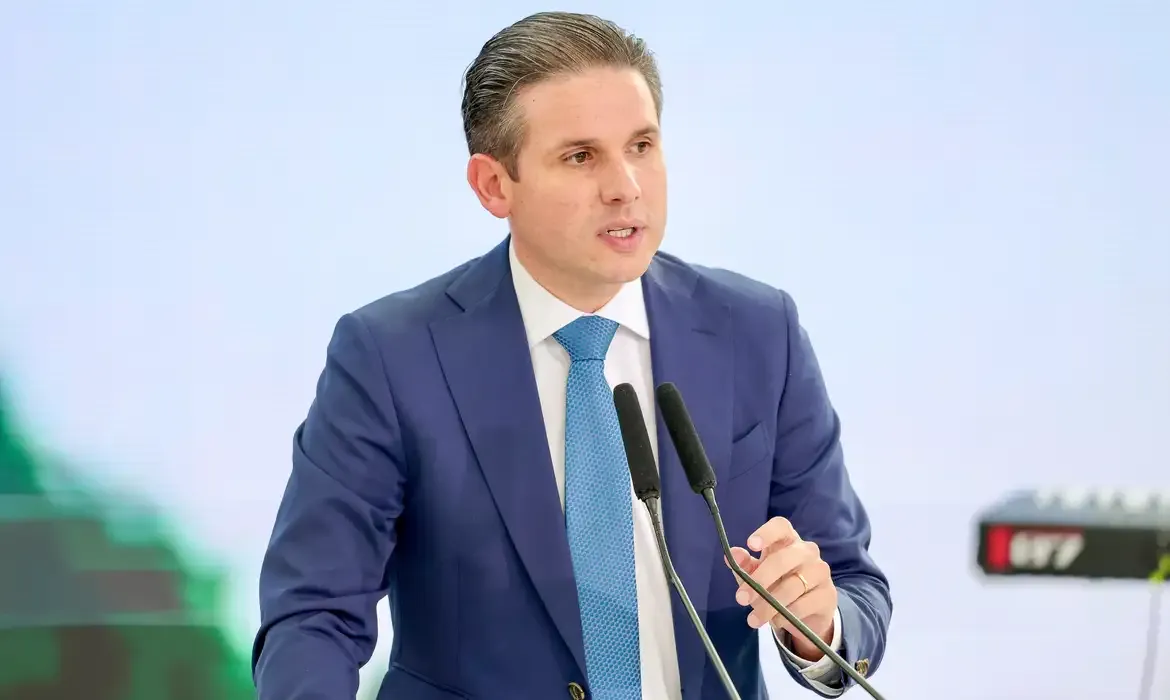 Escala 6x1 pode ser votada em maio na Câmara dos Deputados