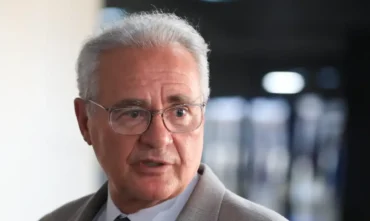 Inquérito do Banco Master é alvo de pedido de acesso por senadores ao STF