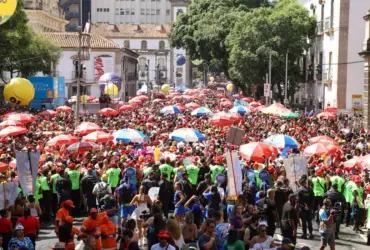 Carnaval no Rio Registra Queda de Furtos e Roubos de Celulares
