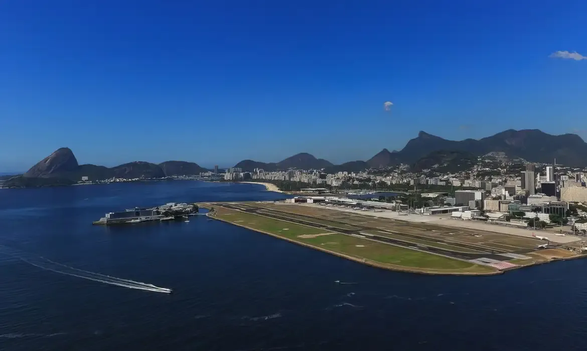 Aviação: governo revoga ampliação de passageiros no Aeroporto Santos Dumont
