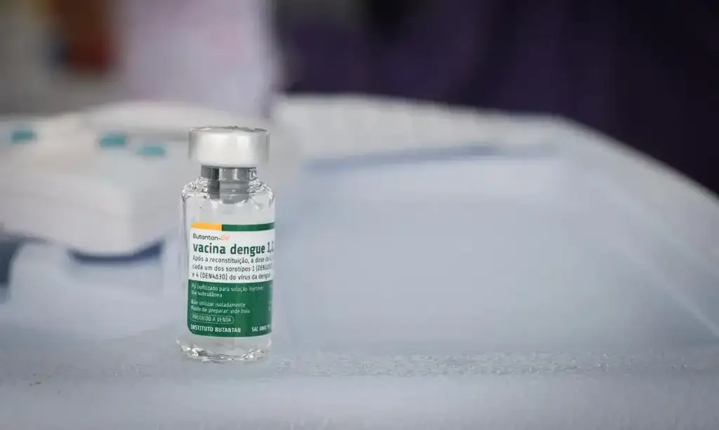 Butantan antecipa entrega de vacinas contra dengue ao SUS em 2026