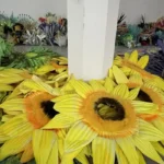 Projeto de Carnaval reaproveita fantasias da Sapucaí e reduz descarte