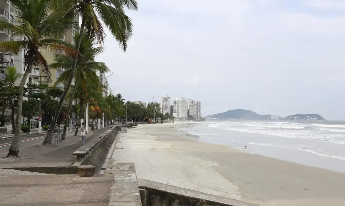 Carnaval registra 348 resgates no litoral paulista
