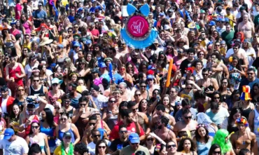 Ministério Público de SP apura superlotacao em blocos de rua no carnaval