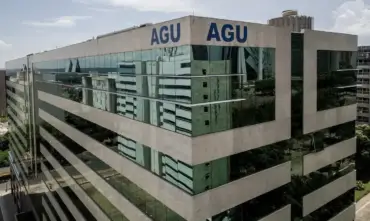 AGU defende que apenas médicos podem realizar abortos legais