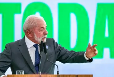 Feminicídio entra no centro de pacto para aplicar leis, diz Lula