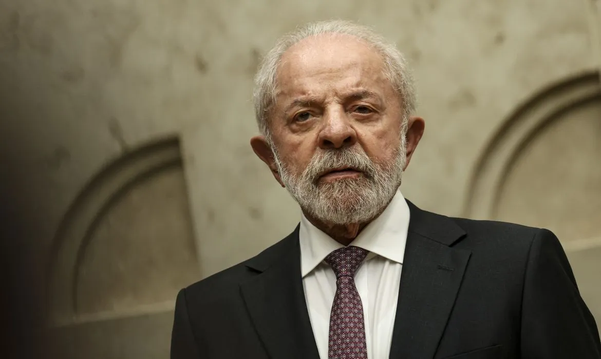 Lula diz que combate ao feminicidio deve ser liderado pelos homens