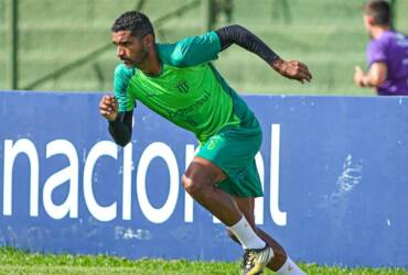 Ypiranga x Internacional ao vivo: onde assistir, horário e escalações da semifinal do Gauchão 2026. Imagem: @matheus_weschenfelder YFC