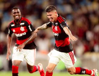 Flamengo x Internacional ao vivo: onde assistir, escalações e tudo sobre o duelo no Maracanã pelo Brasileirão 2026. Imagem: Adriano Fontes/CFR