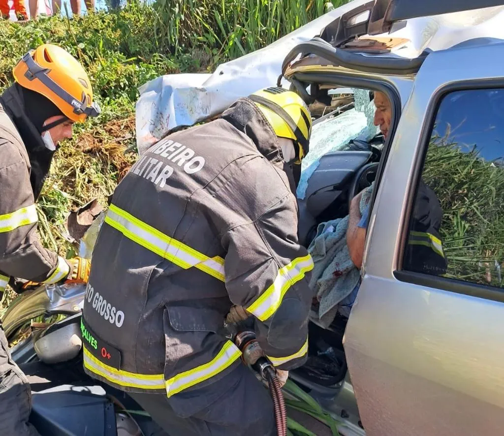 Acidente na BR-070 deixa quatro feridos em MT