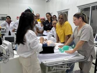 Hospital Regional de Sorriso capacita equipe em urgência pediátrica