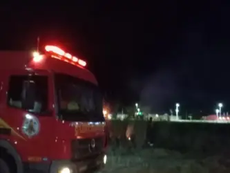 Incêndio em terreno baldio mobiliza bombeiros em Confresa
