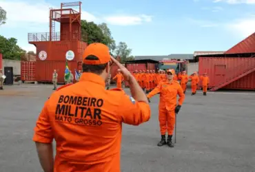 Corpo de Bombeiros realiza trocas de comando em MT