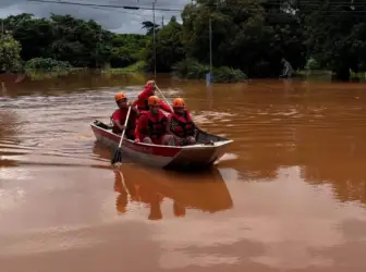 Chuvas em Cuiabá mobilizam 30 resgates em 12 horas