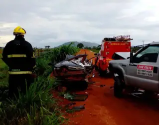 Acidente em Pontes e Lacerda deixa vítima fatal e ferido