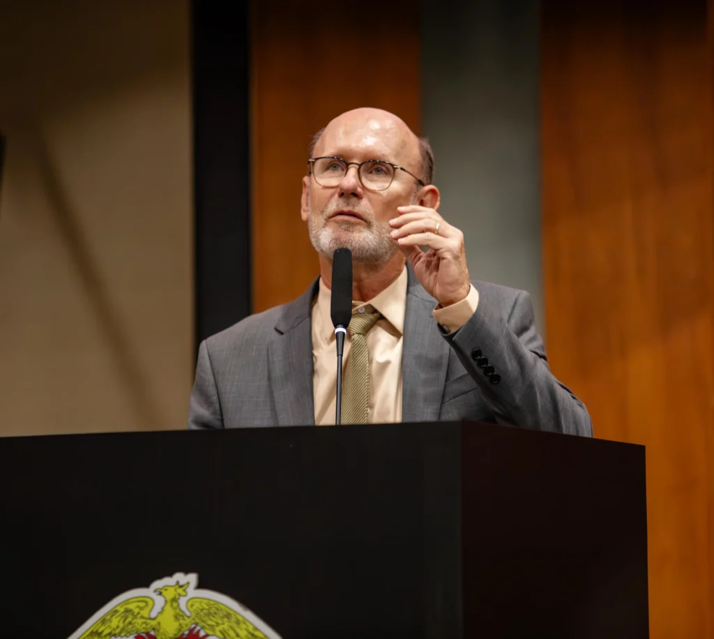 Avallone defende união para manter a SantaCasa pública