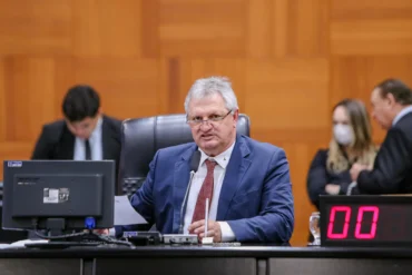 Emenda garante R$ 200 mil para motos na saúde de Araguainha