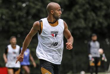 São Paulo x Primavera: onde assistir, escalações e clima de decisão no Paulistão Imagem: Erico Leonan São Paulo FC