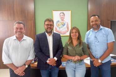 Flávia Moretti e Ministério da Agricultura traçam metas para Várzea Grande