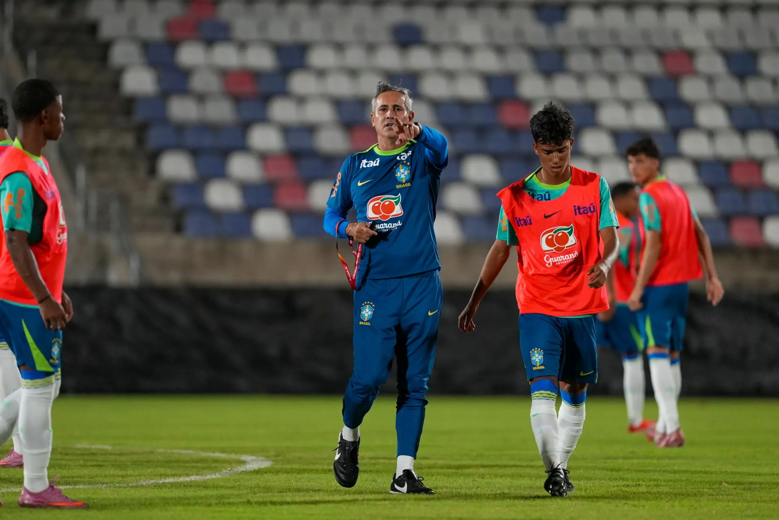 Amistosos Sul-Americano Sub-17: Brasil enfrenta Colômbia