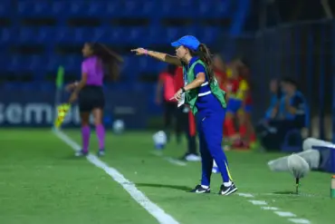 Seleção Sub-20 vence clássico e mira reação