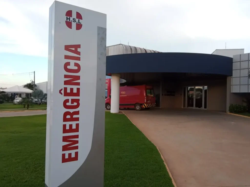 Motociclista de 54 anos morre após colisão com caminhão em cruzamento de Lucas do Rio Verde