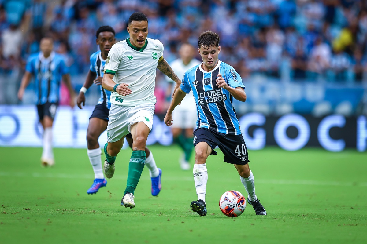 Juventude X Grêmio: Onde Assistir, Horário E Prováveis Escalações Da Semifinal Do Gauchão 2026. Imagem: Lucas Uebel/Gfbpa Juventude x Grêmio: onde assistir, horário e prováveis escalações da semifinal do Gauchão 2026. Imagem: Lucas Uebel/GFBPA
