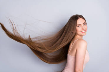 O cabelo muda em cada fase da vida? Entenda os motivos