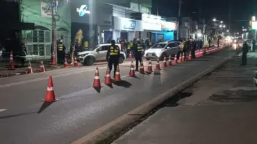 Operação Lei Seca em Cuiabá prende 12 motoristas