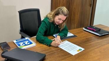 Parceria entre Várzea Grande e Desenvolve MT busca facilitar crédito para microempreendedores