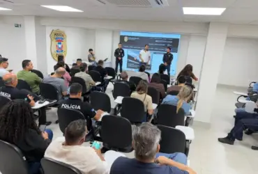 Diversos Policiais Civis em evento para discutir e aprimorar investigações