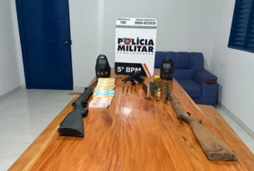 Porte ilegal de arma de fogo leva à prisão em Pedra Preta